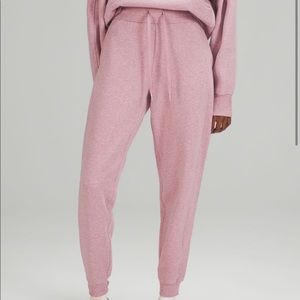 Lululemon Scuba joggers New with TAG!